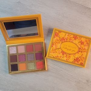 Ace Beaute Falling for You Womens Eyeshadow Palette Compact with Mirror New